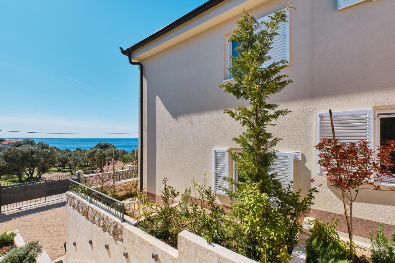 Meacres Sun Villa Miholascica Luaran gambar